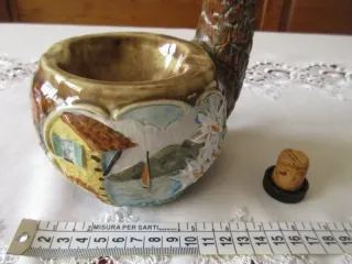 Decorazione Bottiglia in ceramica. Altezza 16,5cm