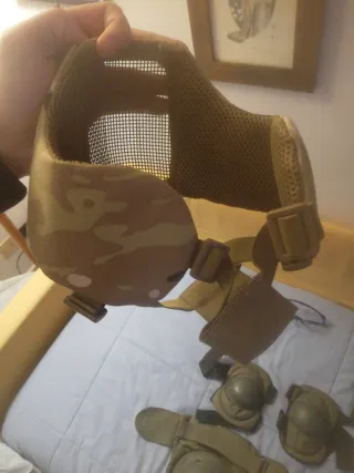 Set Protezioni Airsoft: Maschera, Occhiali, Gino..