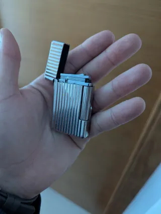 S.T. Dupont Paris Plata encendedor clasico