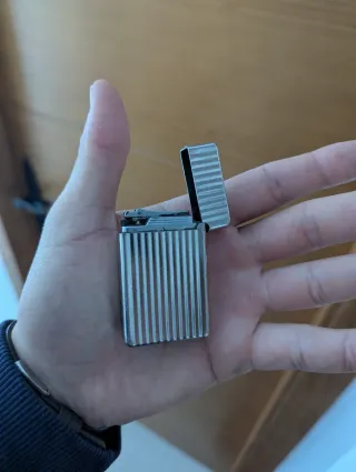 S.T. Dupont Paris Plata encendedor clasico