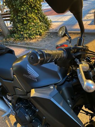 Honda CB500 Hornet Negra