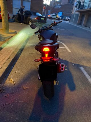 Honda CB500 Hornet Negra