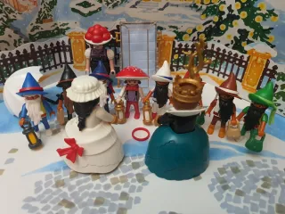 Playmobil ref. 7849 y figuras extras