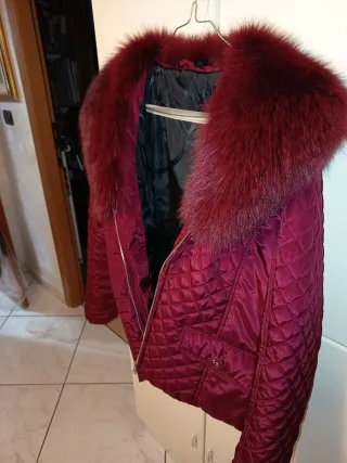 Piumino giacca nero e rosso taglia 50