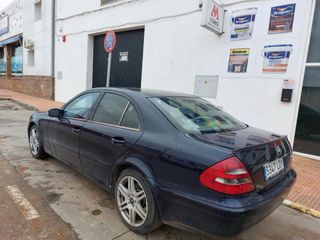 Mercedes-Benz Clase E 2005