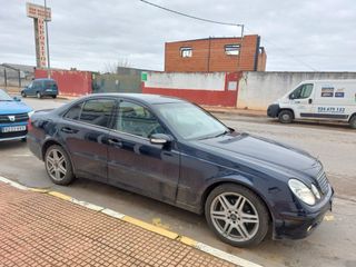 Mercedes-Benz Clase E 2005