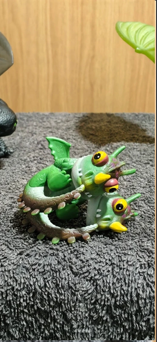 Lote de 3 figuras, de cómo entrenar a tu dragón.