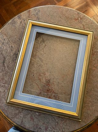 Marco de madera con cristal