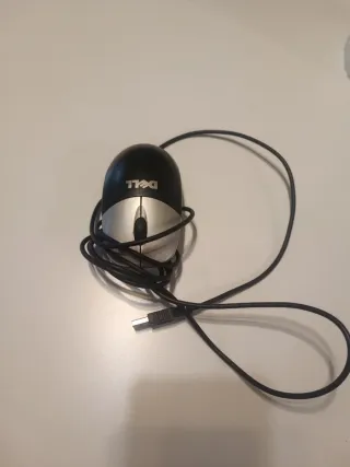 Ratón Dell USB Negro y Plateado