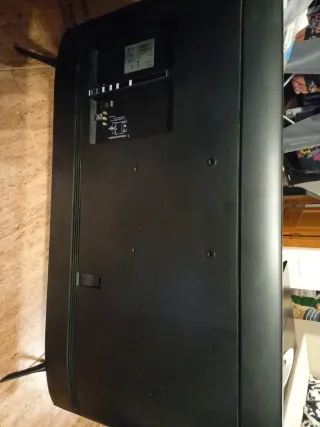 Samsung 50 QLED TV - Piezas