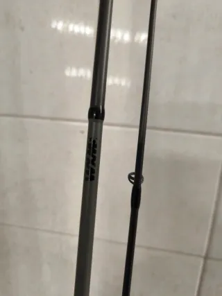 3 cañas eging + carrete Okuma 1000