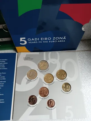 Lituania y Letonia 8 valores 2019 y 2020