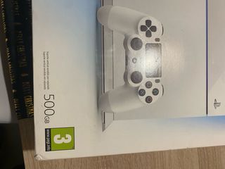 PS4 Slim Bianca Sony