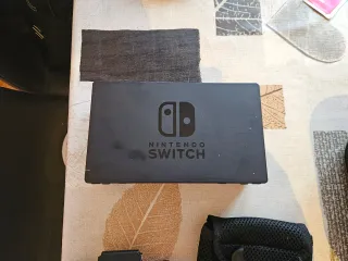 Nintendo Switch con accesorios