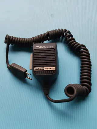 Microfono Altoparlante YAESU MH-12A2B