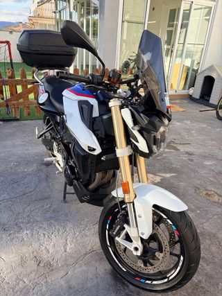 BMW F 800 R Moto de 2017, válida para carnet A2