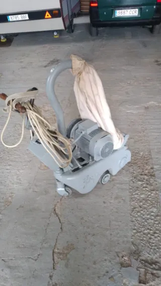 Lijadora de parquet profesional