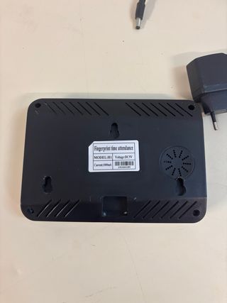 Máquina de fichar con huella digital