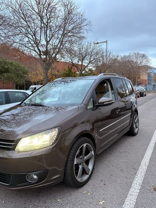 Volkswagen Touran 2011