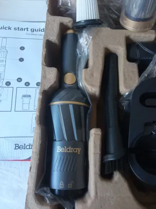 Aspiradora de mano Beldray sin estrenar