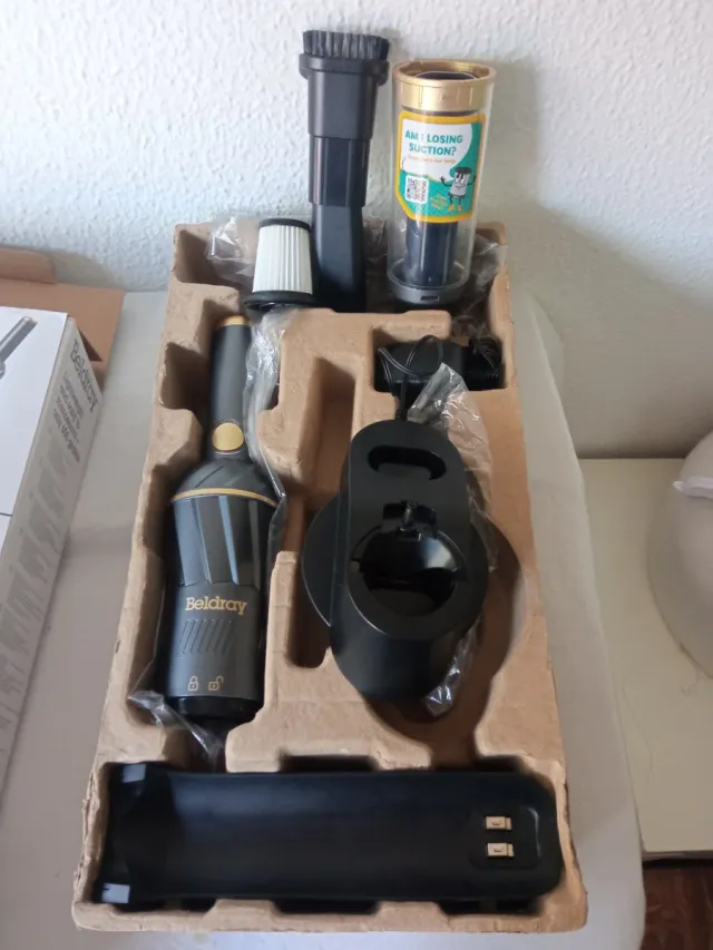 Aspiradora de mano Beldray sin estrenar