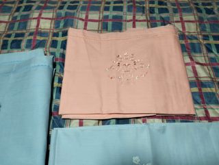 Sábanas verdes con bordado Felicidade