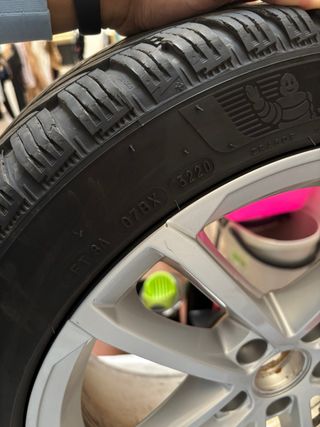 Llantas VW 17" + Michelin Alpin 6 (Nuevas)