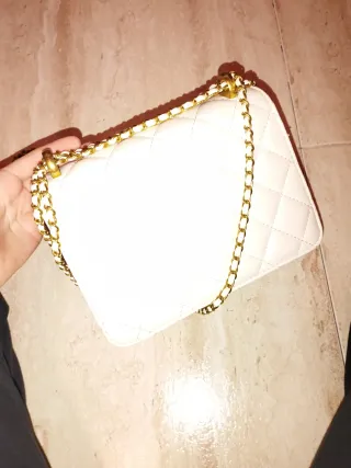 Bolso Chanel Blanco y Dorado