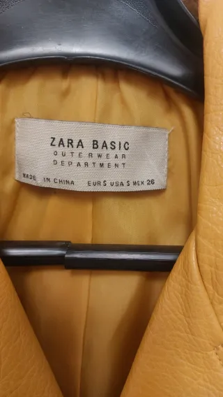 Chaqueta Biker Zara Piel Sintética mostaza Talla S