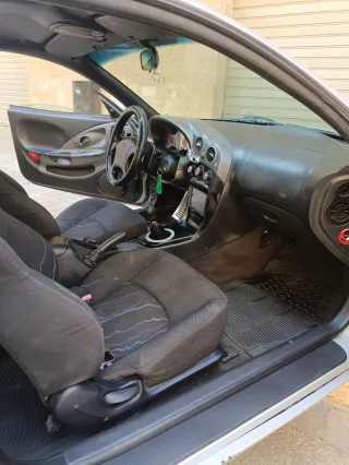 Hyundai Coupe 2001