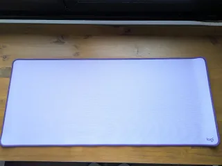 Alfombrilla Logitech Morada