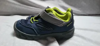 Zapatilla Quechua Talla 27