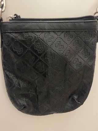 Borsa Guess nera cm22x20