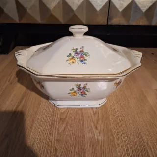 Gran sopera antigua La Cartuja