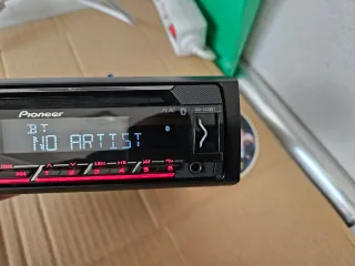 Radio Pioneer DEH-S420BT Bluetooth
