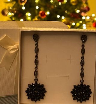 Pendientes Plata envejecida y azabache . Fiesta.