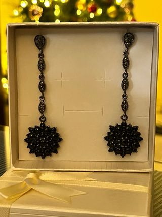 Pendientes Plata envejecida y azabache . Fiesta.