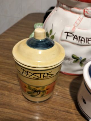 Mortero y mano de madera