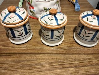 Mortero y mano de madera