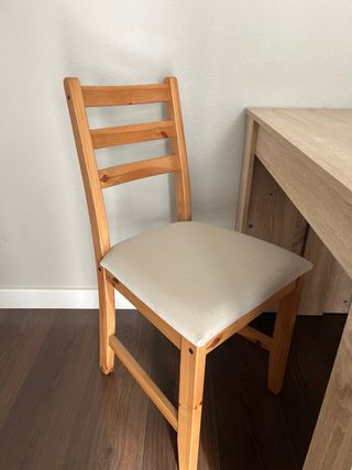 Sillas madera y blanco Tonstad