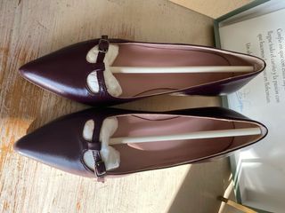 Zapatos de piel Bohemian Shoes burdeos.