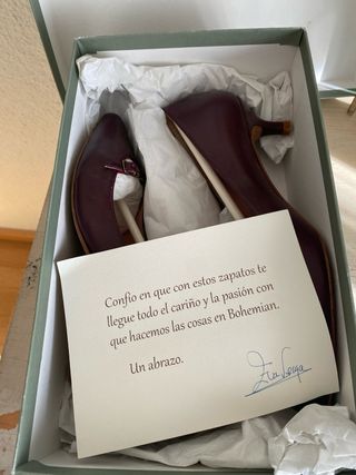 Zapatos de piel Bohemian Shoes burdeos.