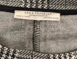 Sudadera Zara floral Talla S