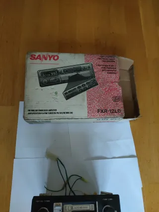 Radio Cassette Sanyo FXR-12LD