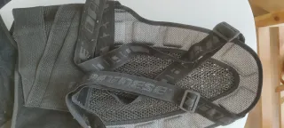 Espaldera Dainese Wave 1