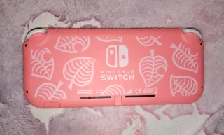 Nintendo Switch Lite Coral Animal Crossing Edición