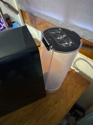 Cafetera Nespresso Negra