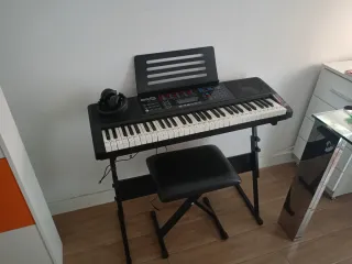 Teclado RockJam 61 teclas