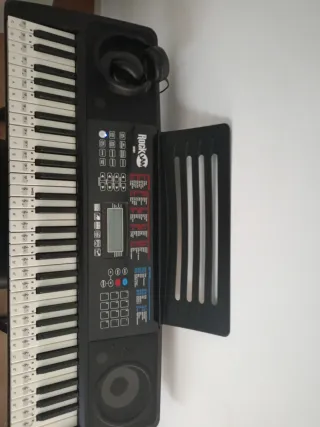 Teclado RockJam 61 teclas