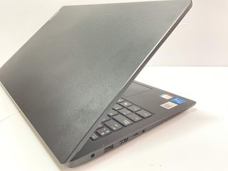 pc portatil lenovo 82kb